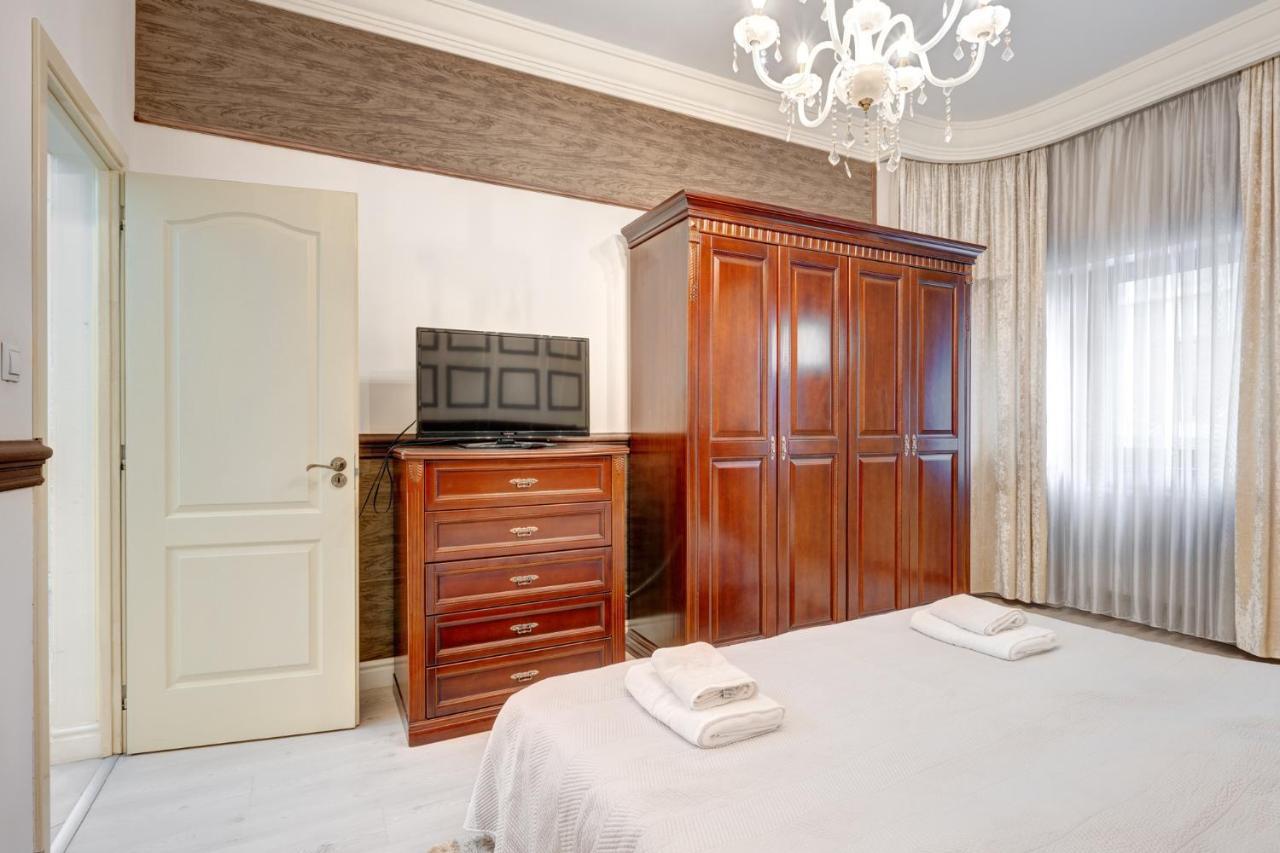 Beautiful 2Bedflatcismigiu Bucareste Exterior foto