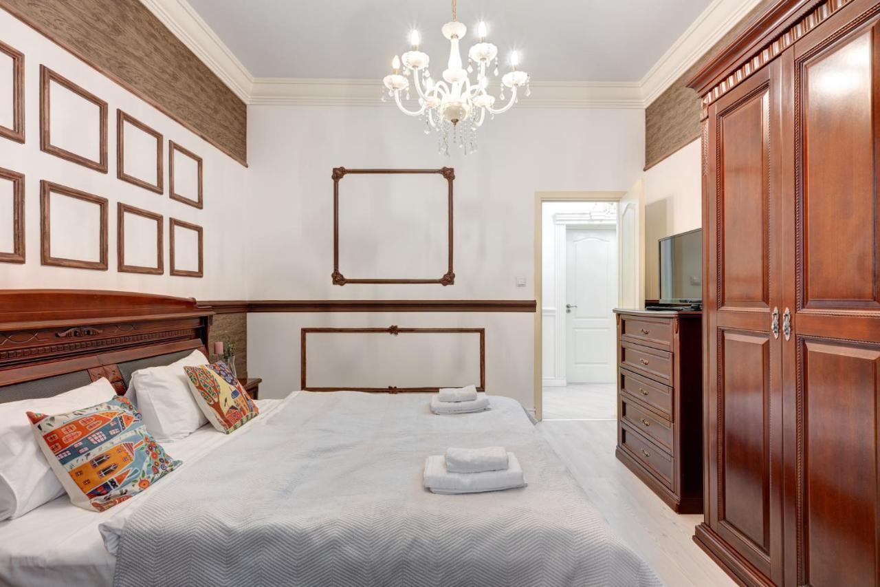 Beautiful 2Bedflatcismigiu Bucareste Exterior foto